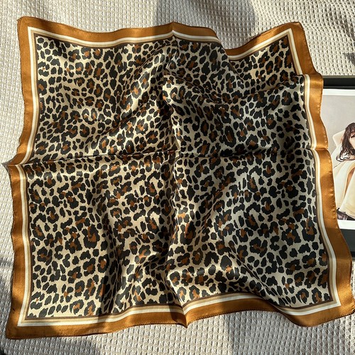 100 mulberry silk lightweight - 100%,