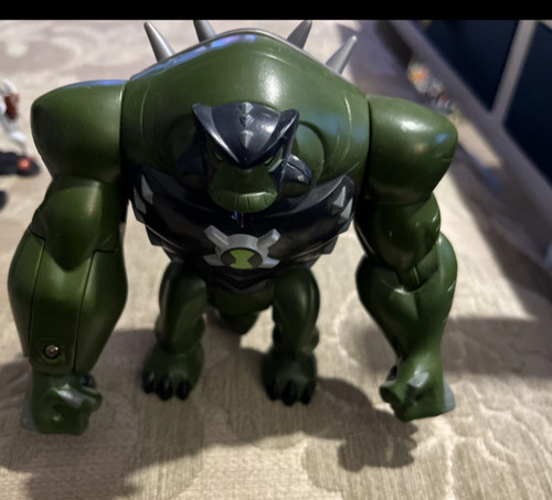 Ben ultimate alien - ultimate,