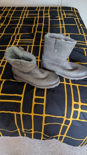 Ugg boots size rare - boots, 10