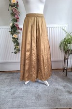 STUNNING! COTSWOLD COLLECTION