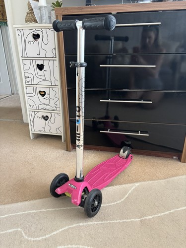 Pink micro scooter years - micro,