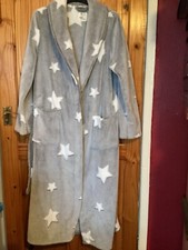 Womens grey & White star fleece dressing gown By TU. Size M/14