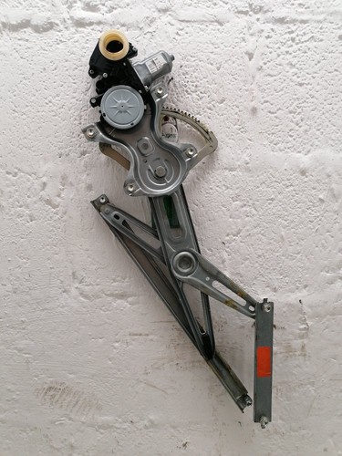 Toyota yaris door - t3,