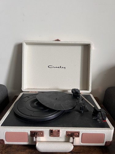 Crosley cruiser record - cruiser, player