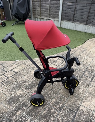 Red doona liki baby - doona, trike