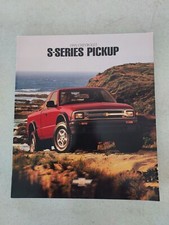 vintage 1995 Chevrolet S-Series Pickup S-10 Fold Out Car Brochure 9"x11"