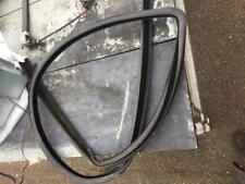 VW T4 TRANSPORTER 1990 - 2003 DRIVER SIDE FRONT DOOR WINDOW GUIDE 701837710C