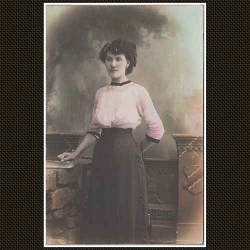 Portrait young woman - portrait, a