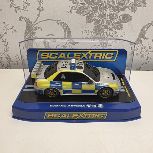 Scalextric c3068 subaru - scalextric,