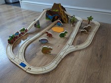 BigJigs Rail Dinosaur Train Set Wooden Good Used Condition