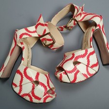 Vivienne Westwood Squiggle