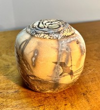 Raku Studio Pottery Scultpure with Bird Motif — Smoke Fired Art Pot 9 cm