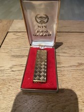 Vintage WIN Barro Gold Tone Butane Gas Lighter Textured Pattern With Box Working