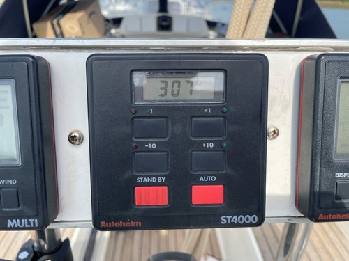 Autohelm - , (raytheon/raymarine)