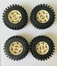 Lego 4x white Technic Wheel