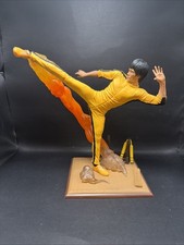 Bruce Lee "Kick" PVC Statue