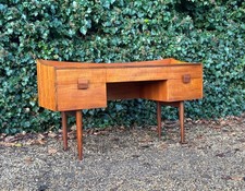 VINTAGE G PLAN KOFOD LARSEN TEAK DRESSING TABLE/LAPTOP DESK