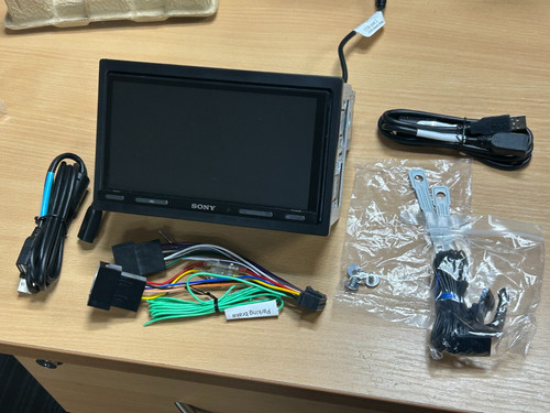Sony xav ax5650 mechless - 6.95",