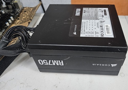 Modular corsair rm750 750w - 750w, atx
