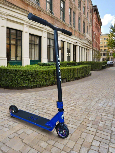Smart tech kids stunt - tech, scooter