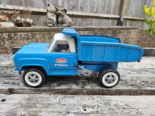 Tonka hydraulic dump truck - tonka,