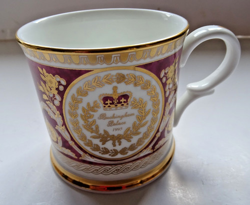 Buckingham palace 1995 mug - palace,