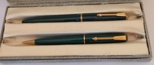 Vintage Green Parker 17  Fountain Pen (14k Nib) Propelling Pencil Set