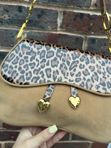 Russell bromley patent - &,