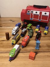 Chuggington Wilson Carry Case  Die Cast Train Storage Trains Bundle HARDLY USED