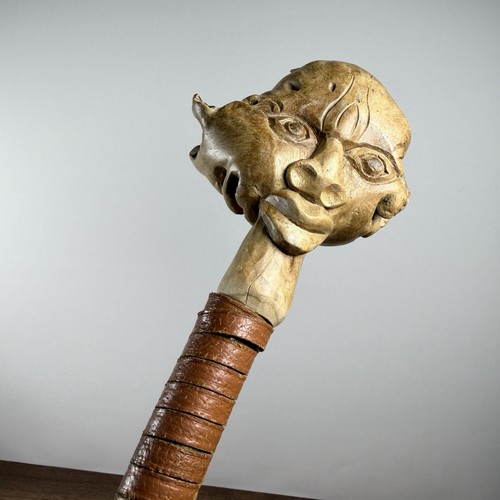 Vintage hand carved - hand, wood