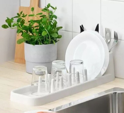 Dish drainer rack with drip - with,