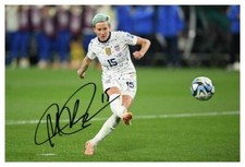 MEGAN RAPINOE (1) USA WORLD