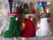 KNITTING PATTERN POMPOM CHRISTMAS STOCKING CUTLERY HOLDER CHOCOLATE TREATS COVER