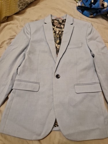 Next new boys - next, suit