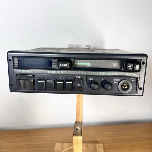 Ford sound 2015 - , escort