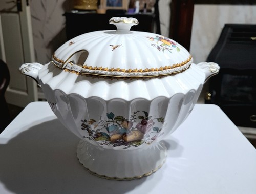 Spode harvest rose - rose, tureen