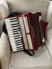Worldmaster Piano Accordion 80 Bass 34 Treble Key with 3 Register Coupler