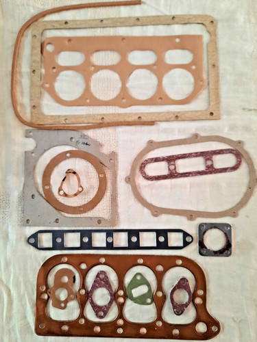 Full engine gasket - engine, reliant