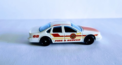 Hotwheels chevy impala ss - 96,