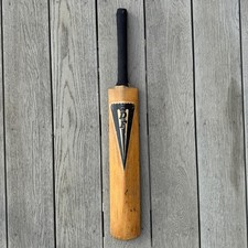 Vintage Duncan Fearnley “Supreme” 5 Star Cricket Bat – Handmade Worcester Good