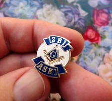 Freemason Mason lapel pin