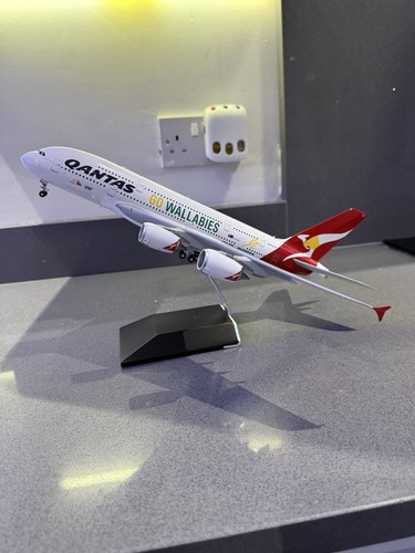 Wings 200 qantas go - jc, 1:200