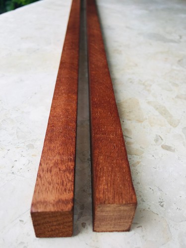 Solid mahogany timber hardwood - mahogany,
