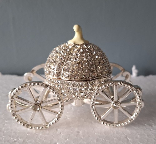 Juliana treasured trinkets - treasured,