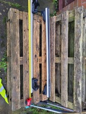 Halfords Roof Bars & Feet