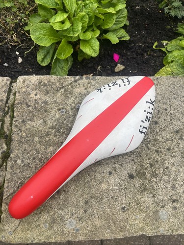 Fizik arione carbon saddle - arione, r1