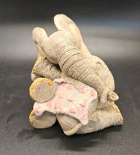 Vintage Tuskers Elephants - 91066 Love is a Snuggle - 2003 - VGC