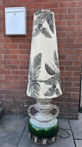 Large vintage west - vintage,