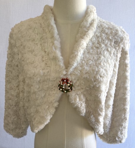 Signature robbie bee ivory - by,