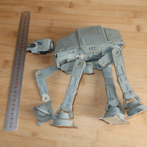 Star wars model kit ertl - at-at,